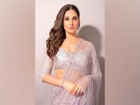Nargis Fakhri begins shooting for her next project in Varanasi - News | Nargis Fakhri begins shooting for her next project in Varanasi | Latest entertainment News at Lokmattimes.com Nargis Fakhri begins shooting for her next project in Varanasi - News | Nargis Fakhri begins shooting for her next project in Varanasi | Latest entertainment News at Lokmattimes.com