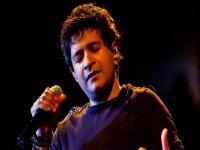 KK's 1st death anniversary: Singer's statue installed where he performed his last gig - News | KK's 1st death anniversary: Singer's statue installed where he performed his last gig | Latest entertainment News at Lokmattimes.com KK's 1st death anniversary: Singer's statue installed where he performed his last gig - News | KK's 1st death anniversary: Singer's statue installed where he performed his last gig | Latest entertainment News at Lokmattimes.com