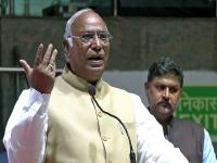 Mallikarjun Kharge extends Eid al-Adha greetings, wishes to build a peaceful society - News | Mallikarjun Kharge extends Eid al-Adha greetings, wishes to build a peaceful society | Latest national News at Lokmattimes.com Mallikarjun Kharge extends Eid al-Adha greetings, wishes to build a peaceful society - News | Mallikarjun Kharge extends Eid al-Adha greetings, wishes to build a peaceful society | Latest national News at Lokmattimes.com