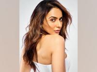 Rakul Preet Singh shares glimpses of her "self-care Monday" - News | Rakul Preet Singh shares glimpses of her "self-care Monday" | Latest entertainment News at Lokmattimes.com