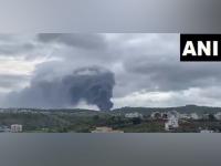 Maharashtra: Fire breaks out Pune godown, tenders at spot - News | Maharashtra: Fire breaks out Pune godown, tenders at spot | Latest national News at Lokmattimes.com