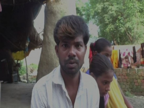 Saria thief arrested in Noida | नोएडा में सरिया चोर गिरफ्तार