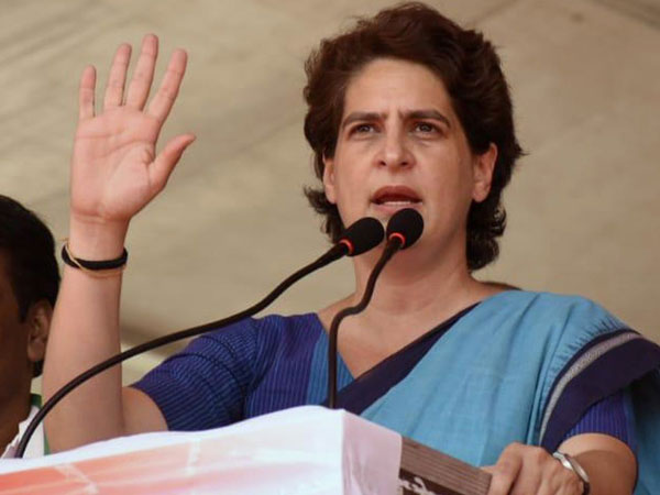 Increase the price of sugarcane purchase from farmers: Priyanka Gandhi to the government | किसानों से गन्ना खरीद की कीमत बढ़ाएं : प्रियंका गांधी ने सरकार से कहा