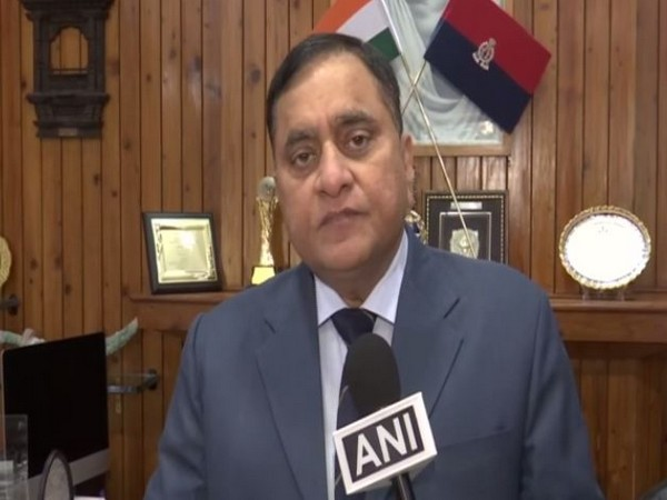 Karnataka appointed nodal officer to coordinate with the Center for the return of its people stranded in Afghanistan | कर्नाटक ने अफगानिस्तान में फंसे अपने लोगों की वापसी के लिए केंद्र से समन्वय के लिए नोडल अधिकारी नियुक्त किया