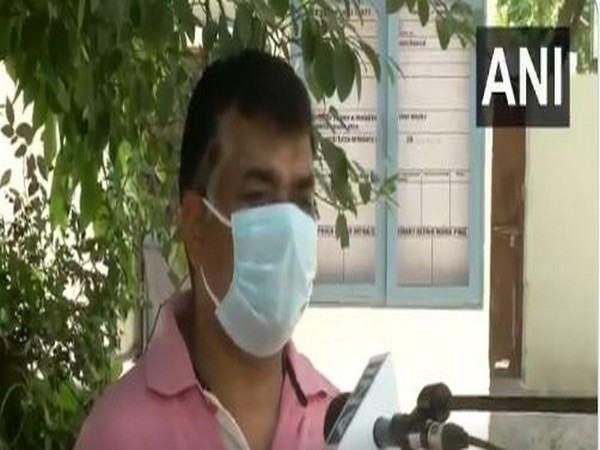 उ प्र के मुजफ्फरनगर में दो युवकों ने आत्महत्या की - Hindi News | Two youths commit suicide in UP's Muzaffarnagar | Latest india News at Lokmatnews.in