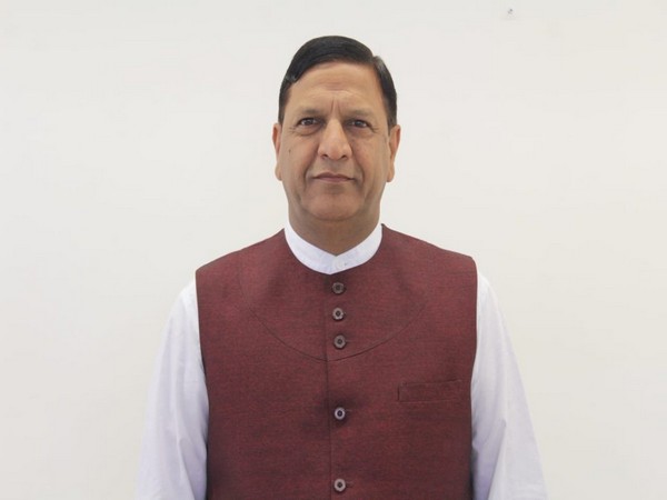 Anurag Thakur's 'Jan Ashirwad Yatra' will benefit BJP in by-elections: Himachal Pradesh BJP President | अनुराग ठाकुर की ‘जन आशीर्वाद यात्रा’ से भाजपा को उपचुनाव में होगा लाभ: हिमाचल प्रदेश भाजपा अध्यक्ष