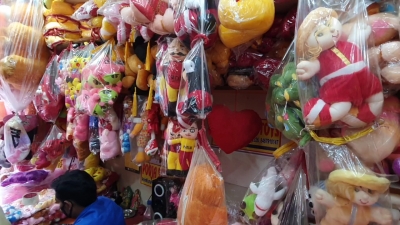 Production of basic industries grew by 9.4 percent in July | बुनियादी उद्योगों का उत्पादन जुलाई में 9.4 प्रतिशत बढ़ा