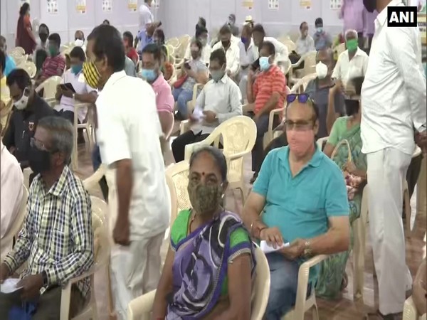 सीतारमण मंगलवार से मुंबई की दो दिवसीय यात्रा पर, बैंक प्रमुखों के साथ होगी समीक्षा बैठक - Hindi News | Sitharaman on a two-day visit to Mumbai from Tuesday, will have a review meeting with bank chiefs | Latest business News at Lokmatnews.in