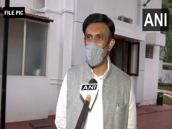 Aim to have full immunization of all eligible population in Bengaluru by the end of December: Sudhakar | बेंगलुरु में दिसम्बर के अंत तक सभी पात्र आबादी का पूर्ण टीकाकरण करने का लक्ष्य: सुधाकर