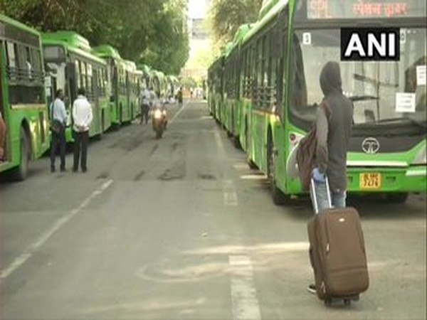 Union Home Ministry recommends CBI probe into Delhi government's purchase of 1000 low floor buses | केंद्रीय गृह मंत्रालय ने दिल्ली सरकार की 1000लो फ्लोर बसों की खरीद की सीबीआई जांच की सिफारिश की