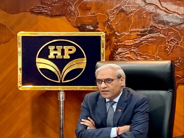 HPCL launches branded store 'Happy Shop' | एचपीसीएल ने ब्रांडेड स्टोर 'हैप्पी शॉप' शुरू किया
