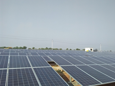Millions of tonnes of carbon emissions will be cut by direct supply of solar power to railways: Study | रेलवे को सौर ऊर्जा की सीधी आपूर्ति से लाखों टन कार्बन उत्सर्जन की होगी कटौती : अध्ययन