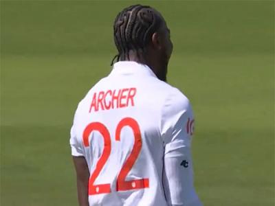 "Full of drama": Former India star Karthik mesmerised by Archer's "quickest ball of series"