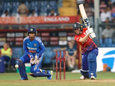 Heather Knight celebrates 300th international with a century as England post 288/8 against India