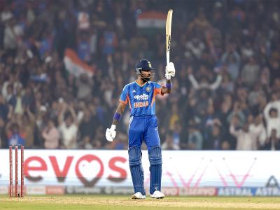 Hardik Pandya overtakes legendary Yuvraj Singh to achieve unique T20I double for 4th time
