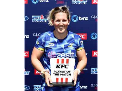 Australia's Laura Harris equals world record with 15-ball fifty in women's T20s