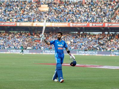 Award-bonding with mom, gratitude, disapproving cricket's 'Stan' culture: Virat reacts after climbing 'Mount 28k'