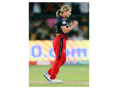 Sophie Molineux ruled out of remaining ODI series against India