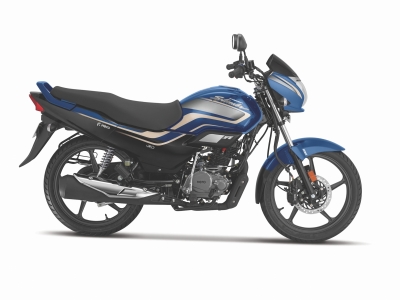 Hero Motocorp Retails Over 1l Units Of Two Wheeler On A Single Day English Lokmat Com