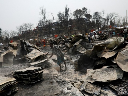 1,200 Rohingya refugees' homes gutted in a massive fire | 1,200 Rohingya refugees' homes gutted in a massive fire