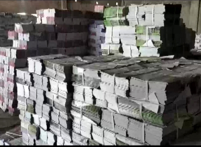 Fake NCERT books seized after raid in Gurugram's Sadar Bazaar | Fake NCERT books seized after raid in Gurugram's Sadar Bazaar
