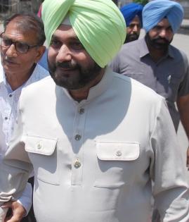 Sidhu appoints Pargat Singh as Punjab Cong gen secy | Sidhu appoints Pargat Singh as Punjab Cong gen secy