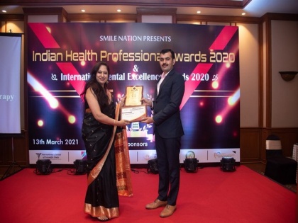 Dr Vrushali Saraswat was awarded Excellence in Wellness Therapy in 5th Edition of Indian Health Professionals Awards in Mumbai | Dr Vrushali Saraswat was awarded Excellence in Wellness Therapy in 5th Edition of Indian Health Professionals Awards in Mumbai