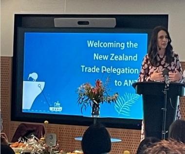 New Zealand PM in Australia to boost trade ties | New Zealand PM in Australia to boost trade ties
