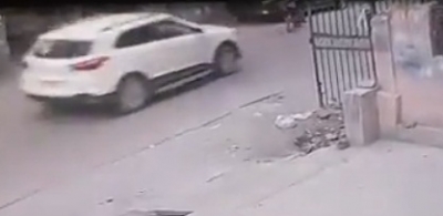 Car runs over senior citizen couple in Delhi; man dies, wife critical | Car runs over senior citizen couple in Delhi; man dies, wife critical