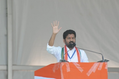 Telangana Congress MP arrested for illegal use of drone | Telangana Congress MP arrested for illegal use of drone Telangana Congress MP arrested for illegal use of drone | Telangana Congress MP arrested for illegal use of drone