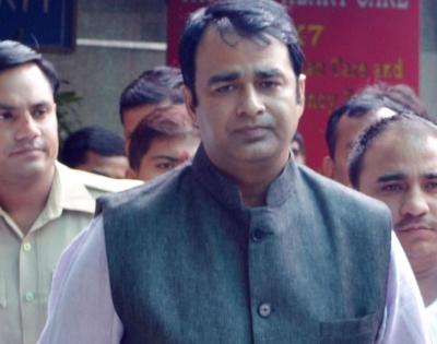 BJP MLA asks youth to pursue tit-for-tat policy on 'love jihad' | BJP MLA asks youth to pursue tit-for-tat policy on 'love jihad' BJP MLA asks youth to pursue tit-for-tat policy on 'love jihad' | BJP MLA asks youth to pursue tit-for-tat policy on 'love jihad'