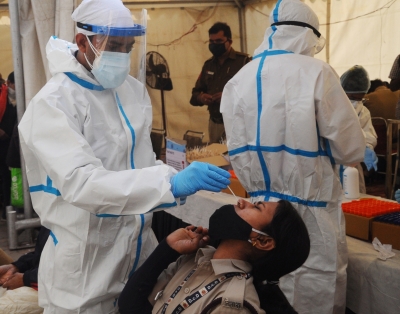 Delhi shatters record for Covid deaths with 131 fatalities | Delhi shatters record for Covid deaths with 131 fatalities Delhi shatters record for Covid deaths with 131 fatalities | Delhi shatters record for Covid deaths with 131 fatalities