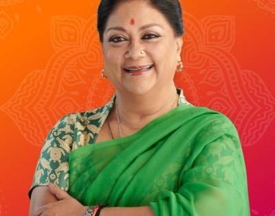 Raje tries to find 'lost' roots in desert state via temple runs | Raje tries to find 'lost' roots in desert state via temple runs