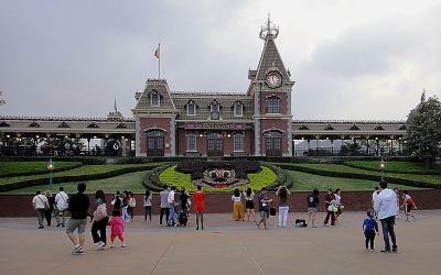 Hong Kong Disneyland reopens after 6 months | Hong Kong Disneyland reopens after 6 months