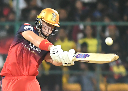 IPL 2025: Romario Shepherd blitz lifts RCB to 213/5 after disciplined CSK bowling | IPL 2025: Romario Shepherd blitz lifts RCB to 213/5 after disciplined CSK bowling