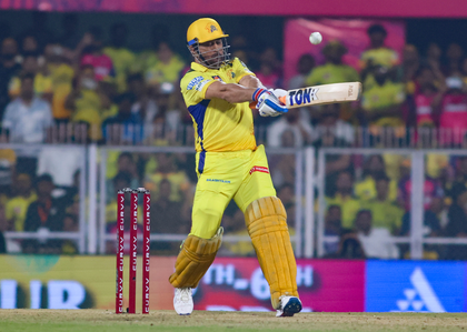 IPL 2025: His knees aren't what they used to be, Fleming defends Dhoni's batting order shuffle | IPL 2025: His knees aren't what they used to be, Fleming defends Dhoni's batting order shuffle