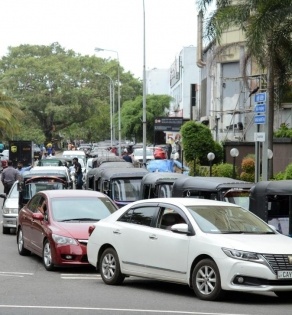 13th death reported in Sri Lanka fuel queues | 13th death reported in Sri Lanka fuel queues