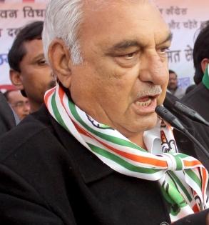 BJP-JJP government running Haryana in back gear: Hooda | BJP-JJP government running Haryana in back gear: Hooda