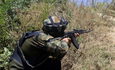 Gunfight breaks out in J&K's Pulwama | Gunfight breaks out in J&K's Pulwama