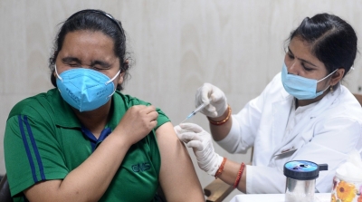 UP achieves two crore 'Amrit dose' mark | UP achieves two crore 'Amrit dose' mark UP achieves two crore 'Amrit dose' mark | UP achieves two crore 'Amrit dose' mark