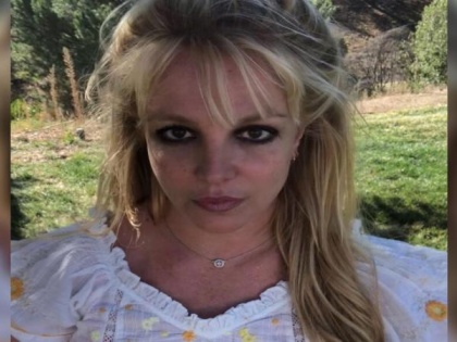 After slapgate, Britney asks God when will she 'smile again' | After slapgate, Britney asks God when will she 'smile again'