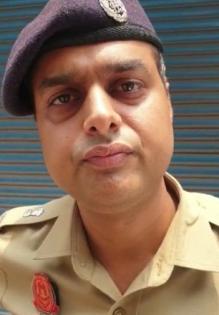 No stone pelting at Naveen Jindal's residence: Delhi Police | No stone pelting at Naveen Jindal's residence: Delhi Police