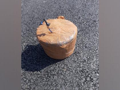 Major incident averted, security forces detect IED in J-K's Anantnag | Major incident averted, security forces detect IED in J-K's Anantnag Major incident averted, security forces detect IED in J-K's Anantnag | Major incident averted, security forces detect IED in J-K's Anantnag