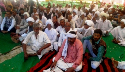 Jat community stage protests in Rajasthan over reservation | Jat community stage protests in Rajasthan over reservation Jat community stage protests in Rajasthan over reservation | Jat community stage protests in Rajasthan over reservation