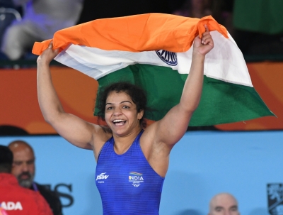 'No need to fear anyone, give your best': Sakshi Malik's 'fearless' message for Women's Day | 'No need to fear anyone, give your best': Sakshi Malik's 'fearless' message for Women's Day 'No need to fear anyone, give your best': Sakshi Malik's 'fearless' message for Women's Day | 'No need to fear anyone, give your best': Sakshi Malik's 'fearless' message for Women's Day