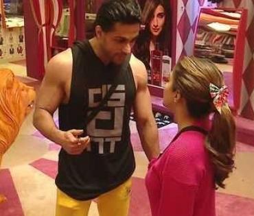 'Bigg Boss 16': Shalin airs his feelings for Tina; says their bonds aren't 'fake' | 'Bigg Boss 16': Shalin airs his feelings for Tina; says their bonds aren't 'fake'