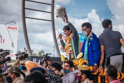 Gold medallist Pramod Bhagat gets hero's welcome in home state Odisha | Gold medallist Pramod Bhagat gets hero's welcome in home state Odisha