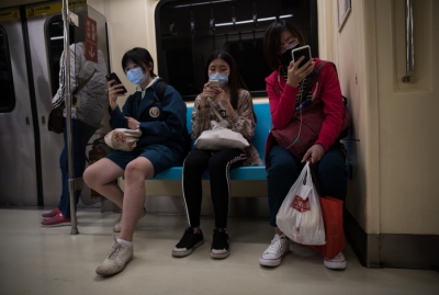 Taiwan bans eating on public transportation | Taiwan bans eating on public transportation