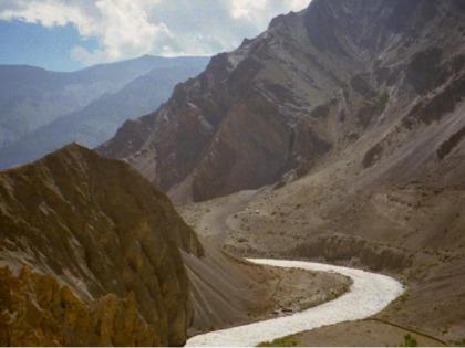Himachal to re-green barren hills to prevent soil erosion | Himachal to re-green barren hills to prevent soil erosion Himachal to re-green barren hills to prevent soil erosion | Himachal to re-green barren hills to prevent soil erosion