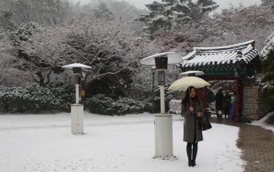Seoul logs coldest Oct morning in 67 years | Seoul logs coldest Oct morning in 67 years